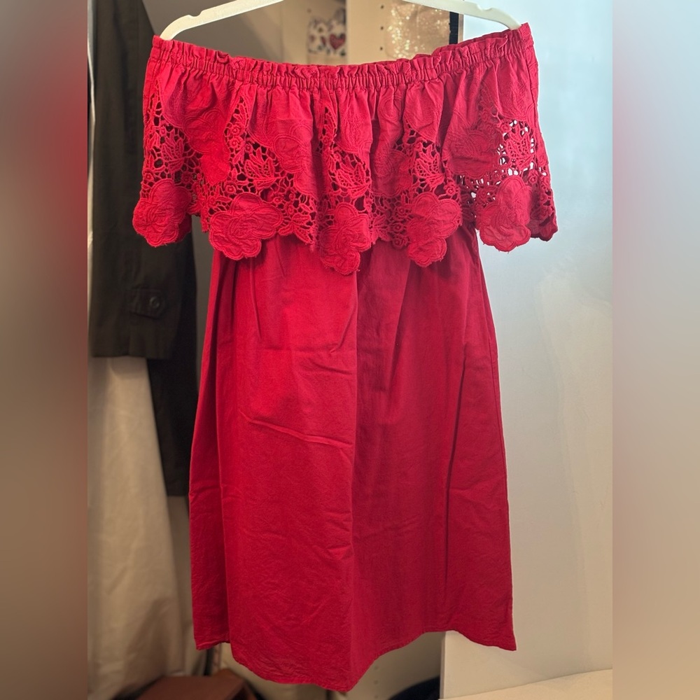 Knox Rose Strapless Red Lace Dress